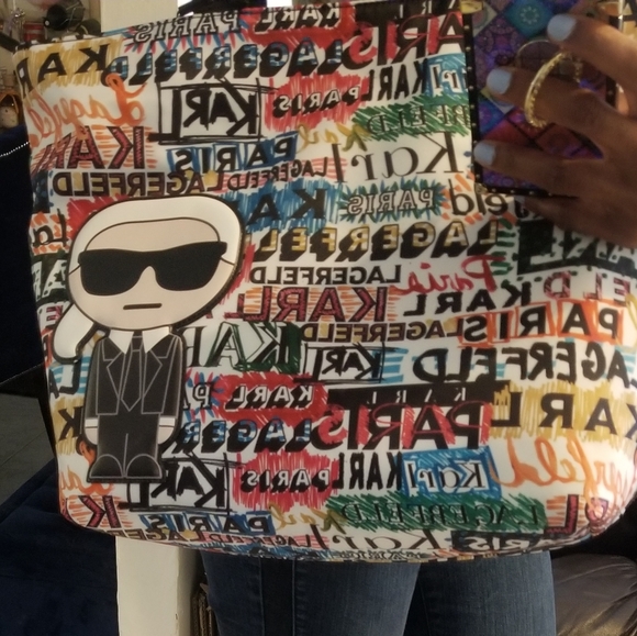 Karl Lagerfeld Paris Amour Large Nylon Tote Bag - Picture 14 of 16